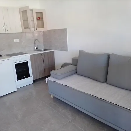 Mandi Jamine 21 Visoko Prizemlje Appartamento *